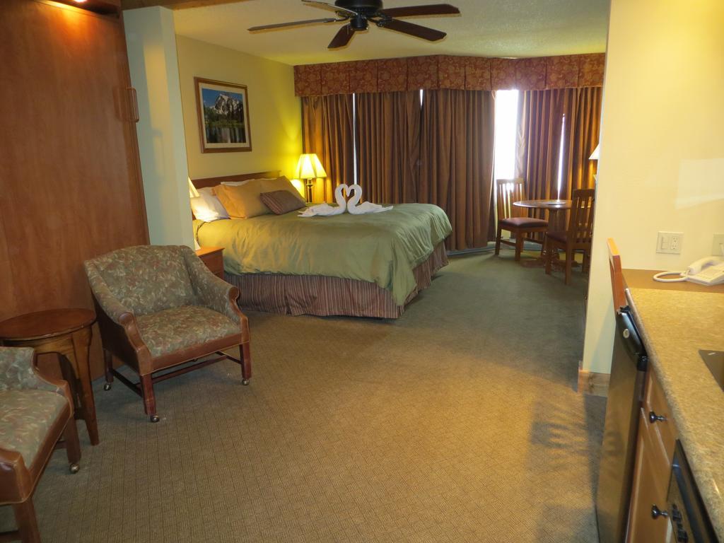 The Grand Lodge Hotel And Suites Mount Crested Butte Ruang foto