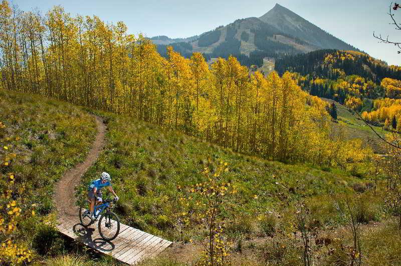 The Grand Lodge Hotel And Suites Mount Crested Butte Bagian luar foto