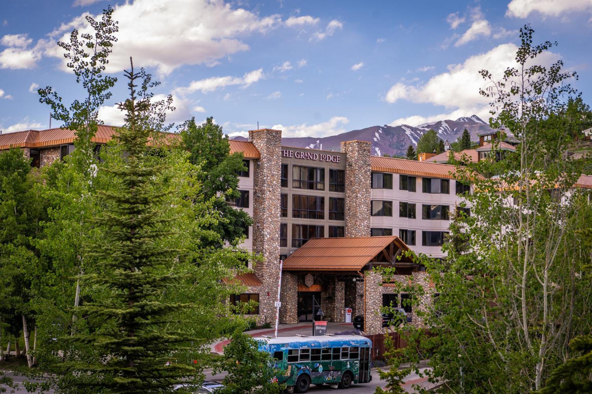 The Grand Lodge Hotel And Suites Mount Crested Butte Bagian luar foto